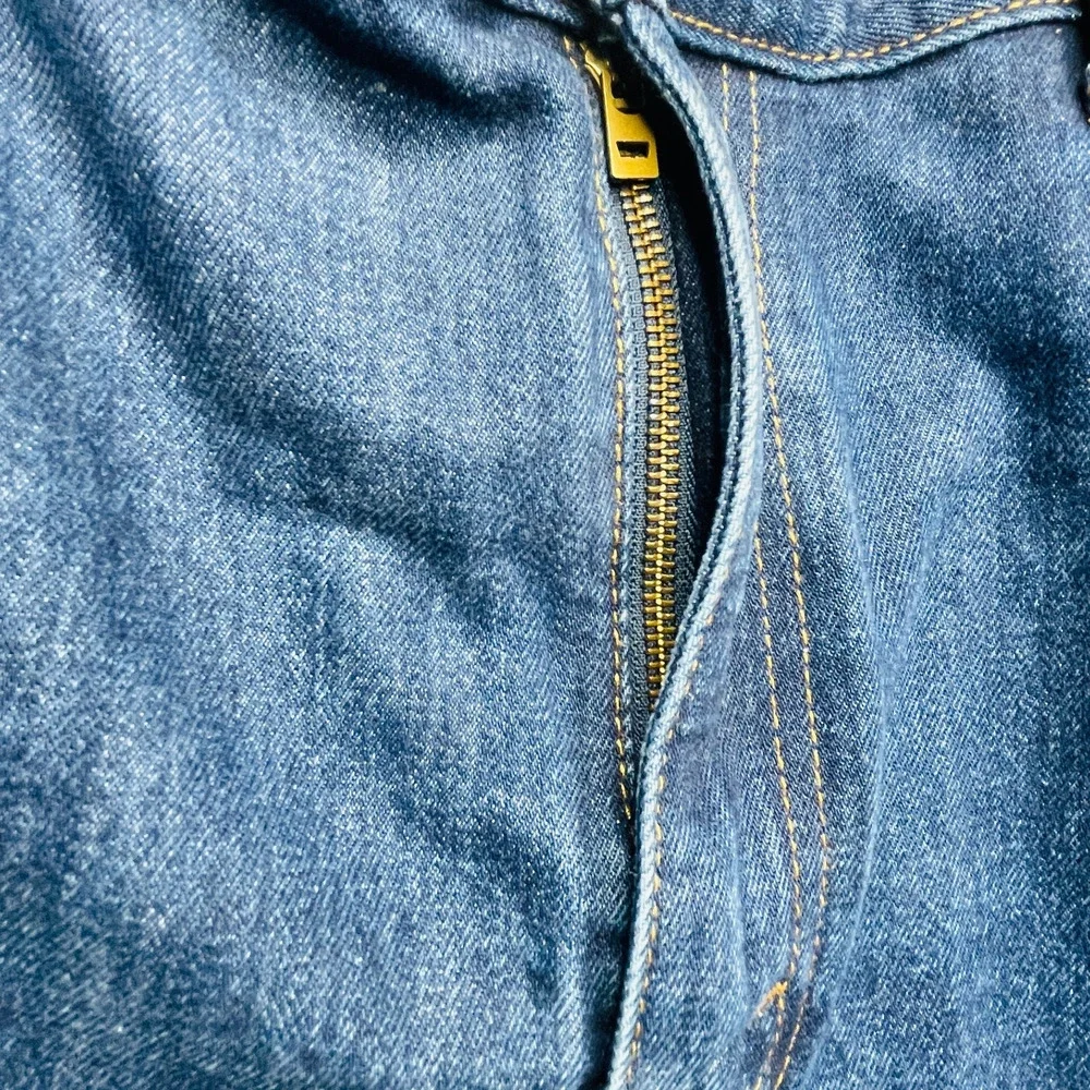 Levi's Jeans Mens 505 Regular Straight Jeans Men 40x32 Medium‎ Wash Blue Denim
